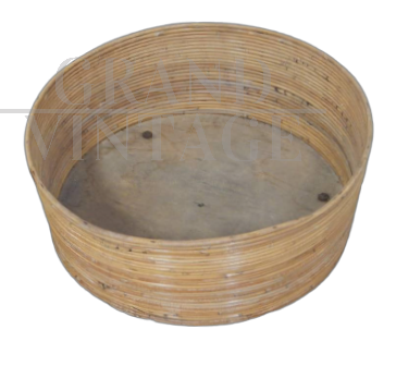 Base portavasi vintage in rattan con ruote, anni '70                            