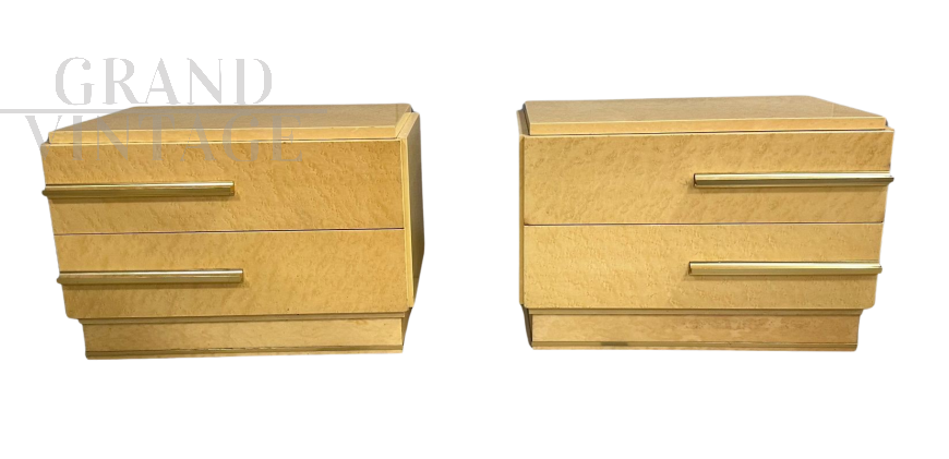 Comodini anni '70 in betulla con maniglie in ottone