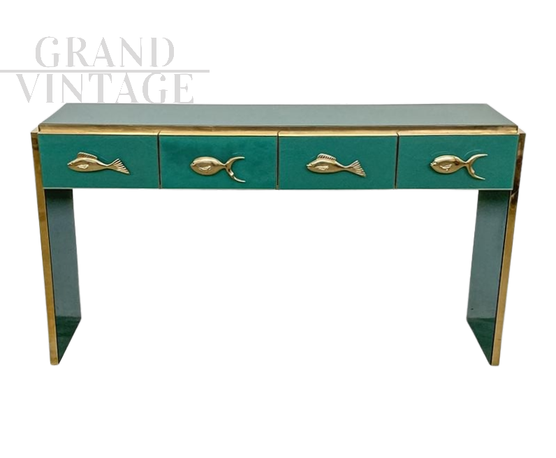 Consolle in vetro verde a 4 cassetti con maniglie dorate a pesce                            