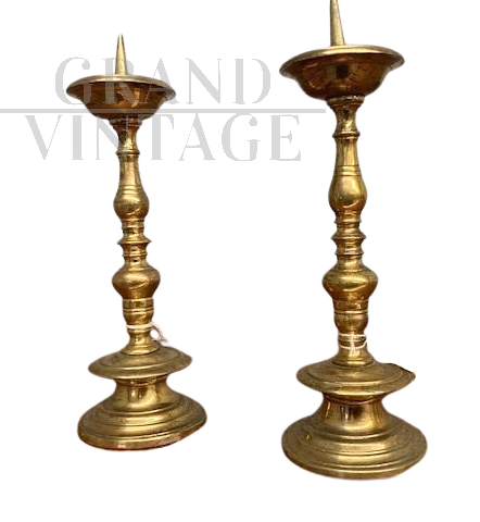 Coppia di candelabri Impero antichi in bronzo, primi '800                            