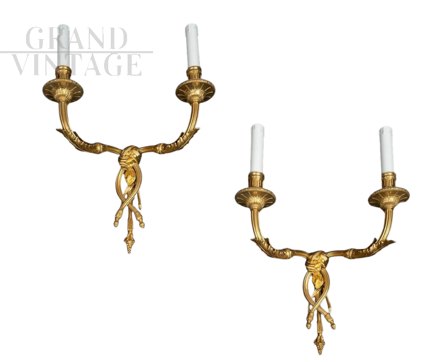 Coppia di applique antiche Napoleone III in bronzo dorato cesellato                            