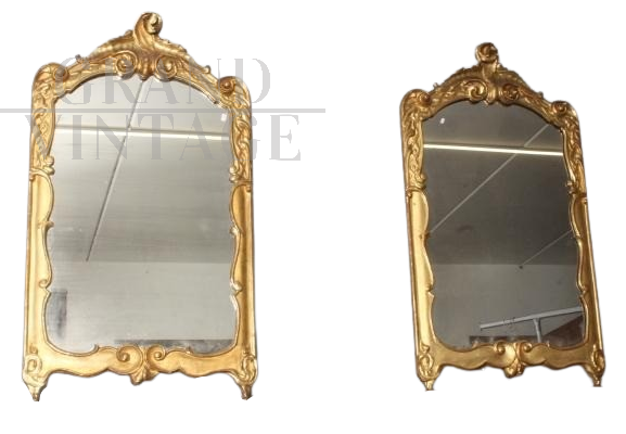 Coppia di specchiere antiche Luigi XVI in oro zecchino, 1750                            