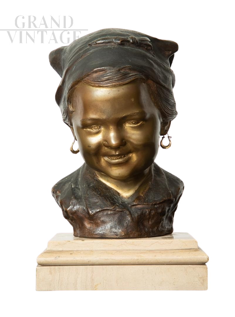 De Martino - Scultura antica in bronzo raffigurante testa di contadina                    