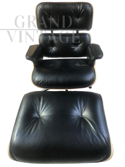 Charles Eames poltrona chaise longue con pouf, circa 2015