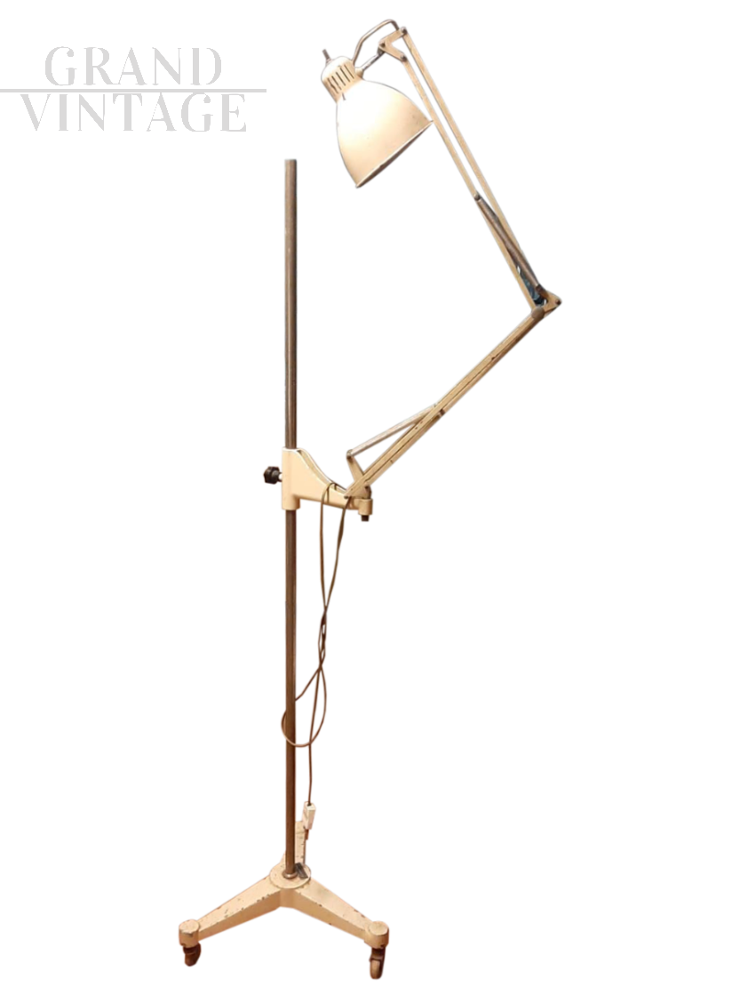 Lampada da studio vintage regolabile con rotelle
