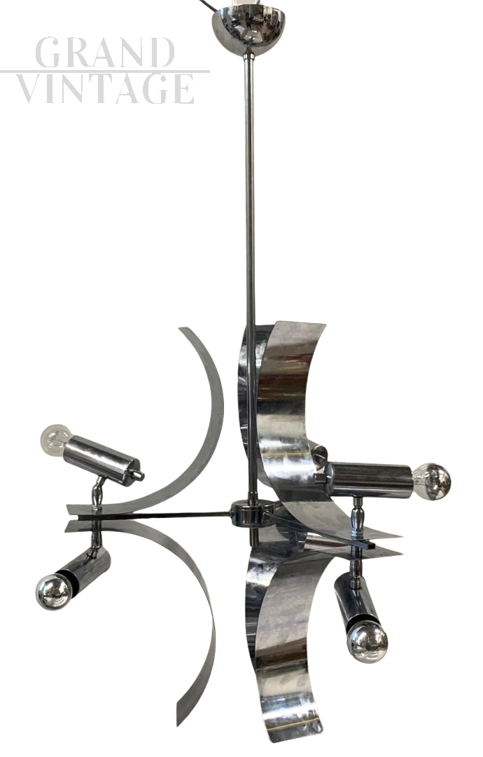 Lampadario attr. Reggiani a faretti in metallo cromato, anni '70                            