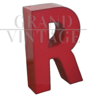 Lettera R in plastica rossa per insegna vintage anni '70                            