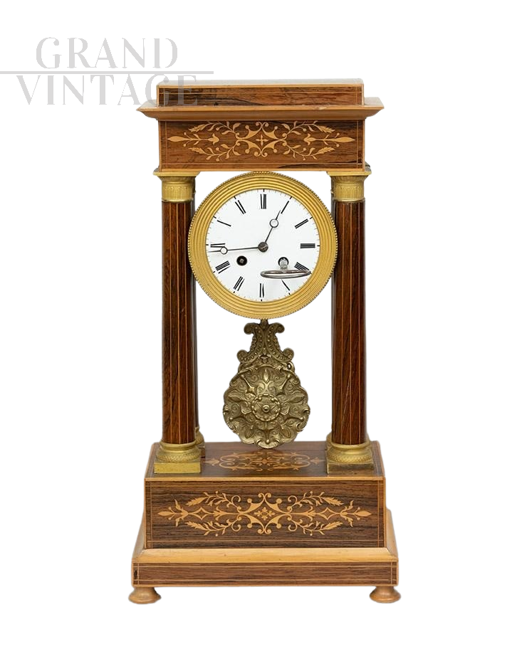 Orologio antico Carlo X in legni esotici pregiati, Francia XIX secolo