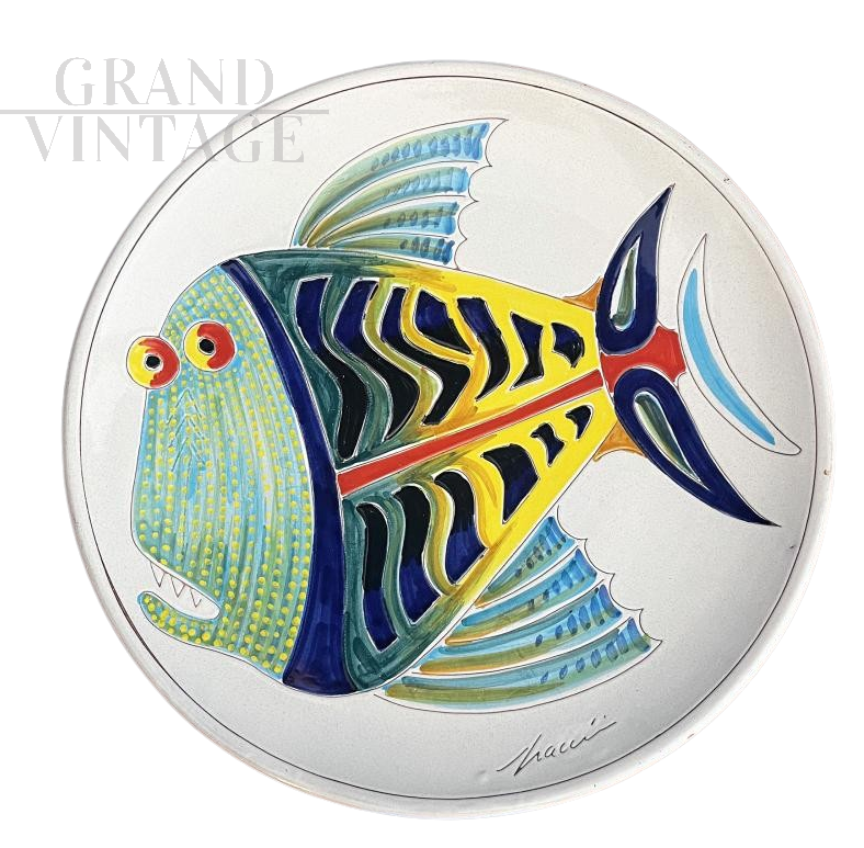 Piatto centrotavola rotondo in ceramica con pesce, anni '90                            