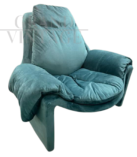 Poltrona P60 di Vittorio Introini per Saporiti, in velluto blu petrolio