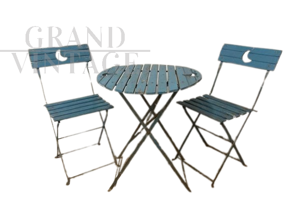 Set da giardino vintage con sedie e tavolo "Lui e Lei" in ferro e legno blu, anni '50