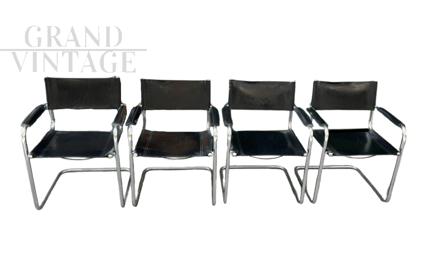 Set di 4 sedie cantilever in acciaio e pelle nera in stile Mart Stam                            