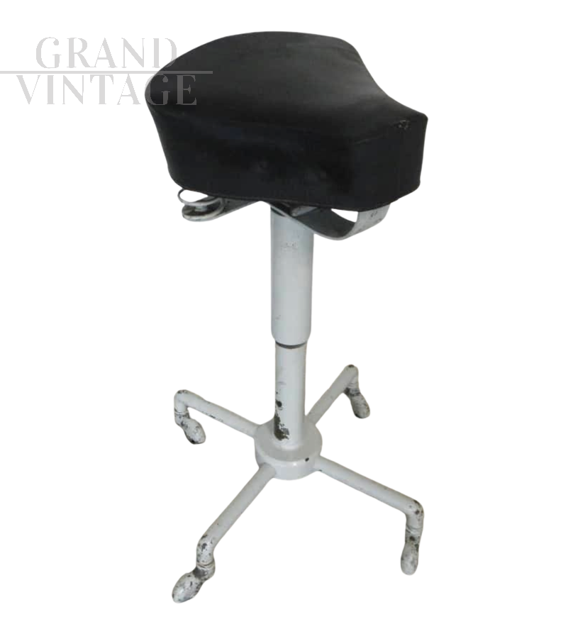 Sgabello vintage con seduta di sella Giuliari, anni '50                            