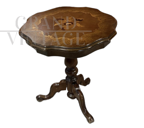    Tavolino antico da appoggio in legno con intarsi floreali, fine ‘800                         