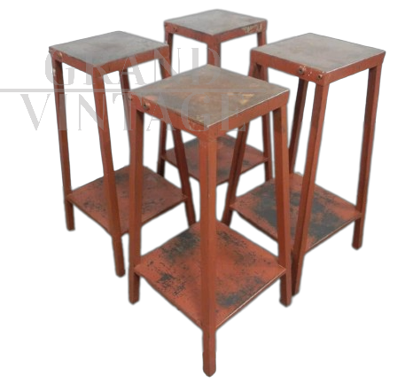 Tavolino cavalletto industriale in ferro laccato, anni '60                            