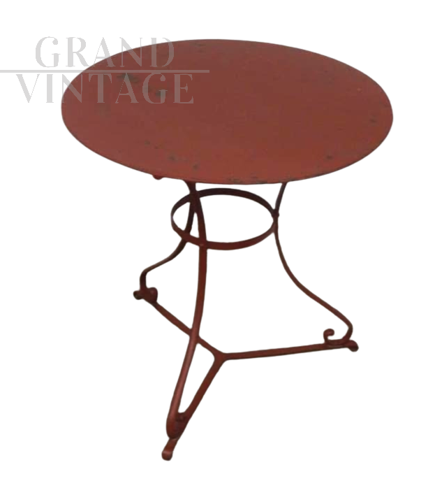Tavolino da giardino in ferro rosso anni '40                            