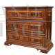 Antique Italian chest of drawers from the 17th century in walnut