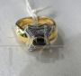Anello anni '80 in oro con zaffiro e diamanti                            