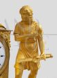 Orologio antico Impero in bronzo dorato con imperatore romano