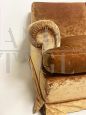 Divano vintage classico a tre posti in velluto di seta marrone fulvo