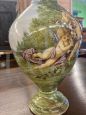 Vaso antico in ceramica Ginori con putti, 1850