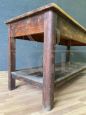 Grande tavolo banco da lavoro antico in larice