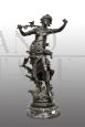 Scultura antica in bronzo patinato raffigurante la Nymphe de Bois