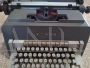 Macchina da scrivere Olivetti linea 98 con manuali