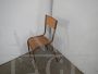 Sedia Mullca marrone con seduta in legno chiaro, anni '60