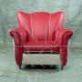 Poltrona vintage in ecopelle rossa