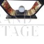 Tavolo design di linea Art Déco con piano in vetro retroilluminato