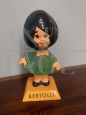 Personaggio pubblicitario del Carosello Olivella Bertolli in ceramica, anni '60