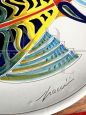 Piatto centrotavola rotondo in ceramica con pesce, anni '90                            
