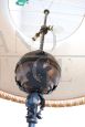 Lampada da terra Art Nouveau in ferro battuto regolabile, fine XIX secolo
