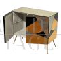 Credenza a 2 ante con geometrie di vetri specchiati