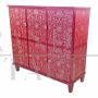 Credenza mobile bar design in legno laccato rosso e intarsiato