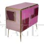 Credenza anni '80 in vetro rosa con maniglie illuminate a Led