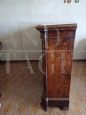 Credenza antica vittoriana con due ante a vetro