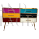 Comò con sei cassetti colorati in vetro                            
