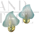 Coppia di lampade appliques a foglia in vetro di Murano azzurro, attr. Seguso                            