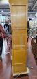 Libreria schedario vintage in rovere con ante a scomparsa
