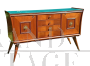 Credenza anni '50 con piano in vetro azzurro                            