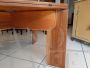 Tavolo quadrato allungabile design di Silvio Coppola per Bernini