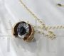 Collana Royal Asscher con litchi d'oro bianco e rosa, onice e diamanti, collezione Lexmond                            