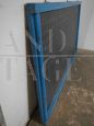 Lavagna scolastica vintage a quadretti con cornice in legno blu