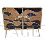 Credenza a due ante in vetro nero e bamboo con maniglie a pesce                            