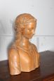 Scultura liberty con busto di nobildonna in terracotta, Toscana anni '20                            