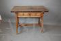 Tavolino scrittoio rustico in noce