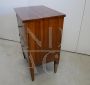 Comodino mobiletto antico in noce a due ante di epoca Luigi XVI