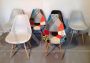 Set di 8 sedie in stile Charles Eames in vari colori